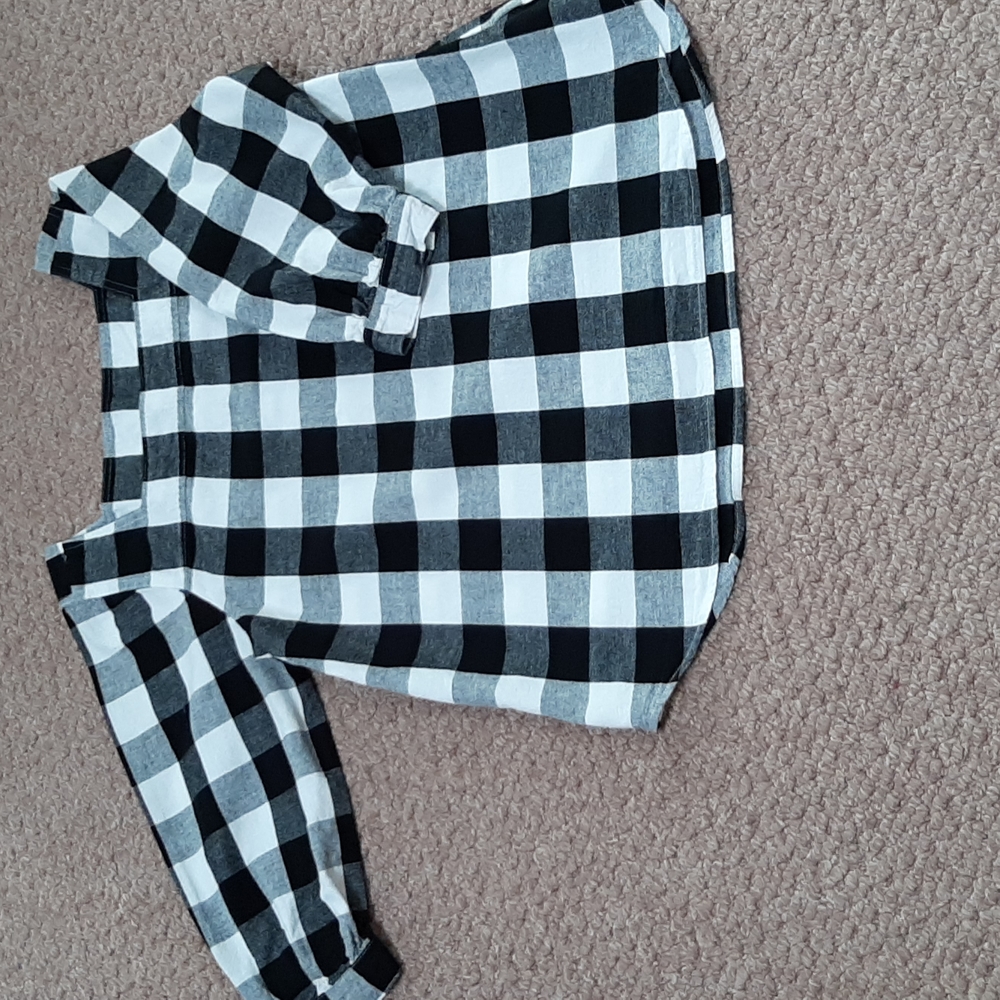 NWOT Black/white checkered shirt